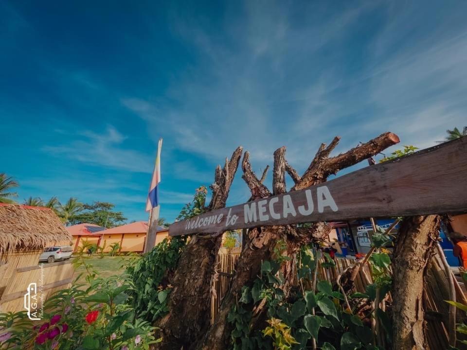 Mecaja Beach House Roxas  外观 照片