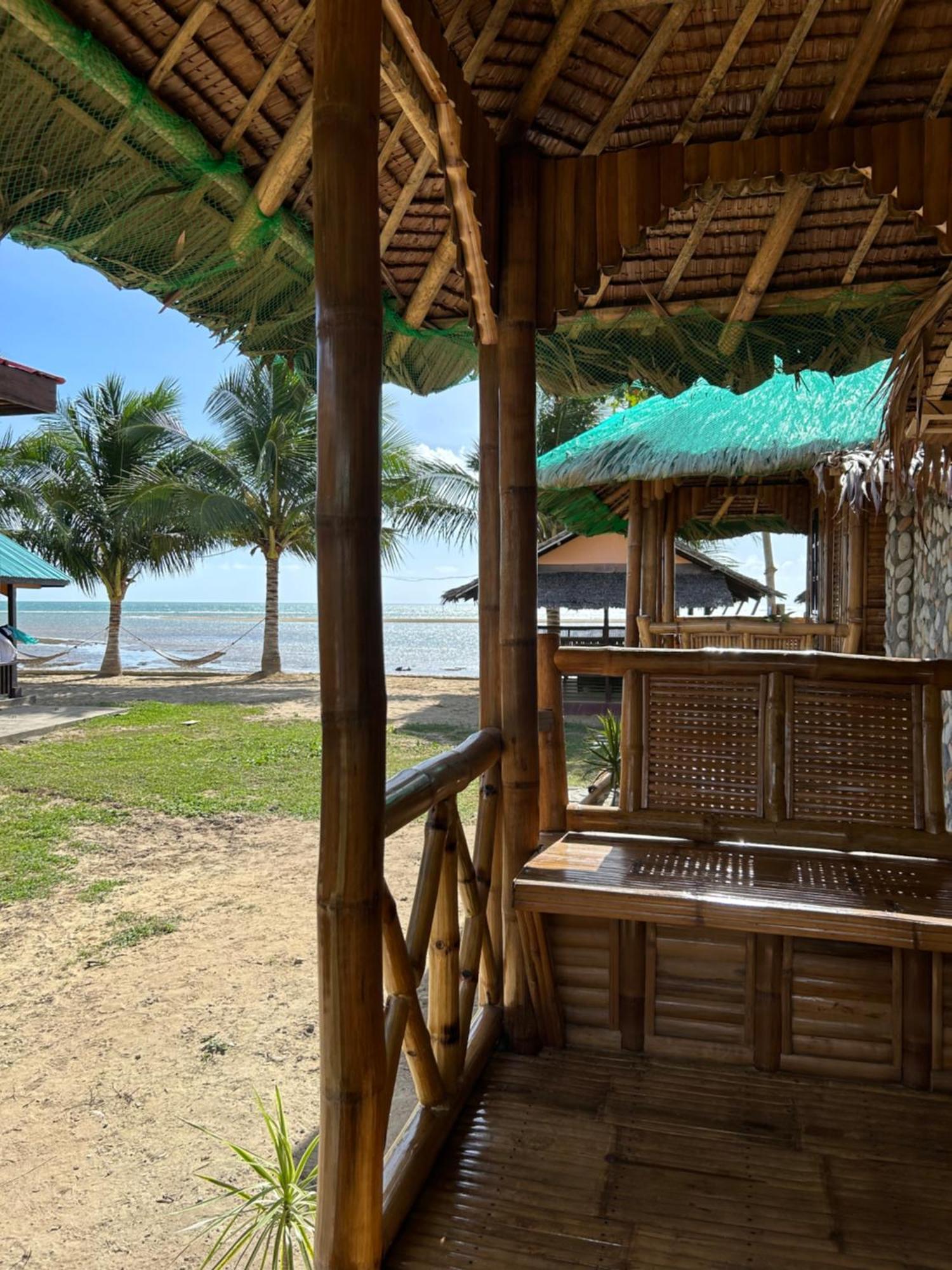 Mecaja Beach House Roxas  外观 照片